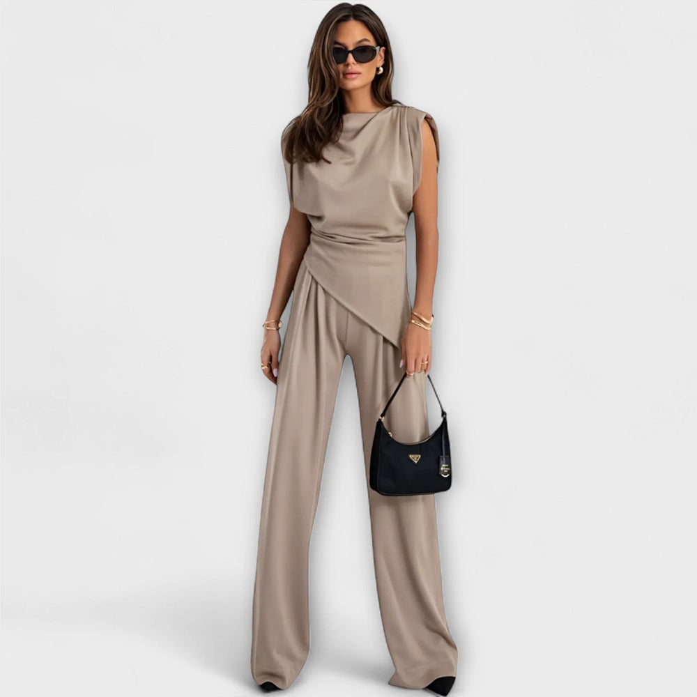 Sofia - Asymmetrisches Ensemble mit Drapierten Schultern